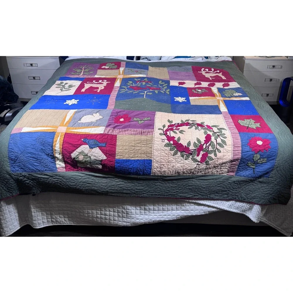 VTG Folk Art Quilt Queen Hand Appliqué Woodland Christmas Patchwork Farmhouse